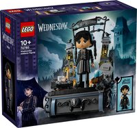 LEGO Wednesday: Wednesday Addams figuur 76780