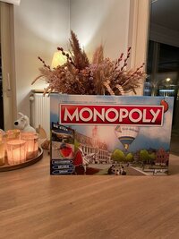 Monopoly Sint-Niklaas-Vooraanzicht
