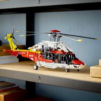 LEGO Technic 42145 Airbus H175 Reddingshelikopter-Afbeelding 5