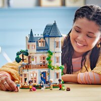 LEGO Friends La chambre d’hôte dans un château 42638-Image 1
