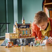 LEGO Harry Potter Le château de Poudlard : la grande salle 76435-Image 1