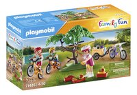 PLAYMOBIL Family Fun 71426 Vacanciers et vélos-Côté gauche