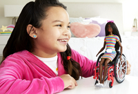 Barbie Fashionistas 166 - Barbie en chaise roulante arc-en-ciel-Image 3