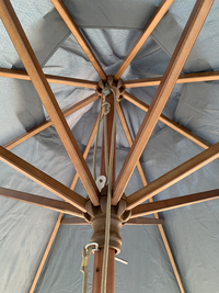 Parasol de luxe en bois FSC Ø 3 m gris-Détail de l'article