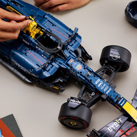 LEGO Technic F1 Oracle Red Bull Racing RB20 42206-Image 1