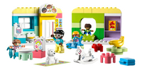 LEGO DUPLO 10992 Het leven in het kinderdagverblijf-Vooraanzicht