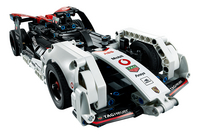 LEGO Technic 42137 Formula E Porsche 99X Electric-Vooraanzicht