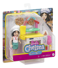 Barbie poupée mannequin Chelsea Can Be... Pizza chef-Côté gauche