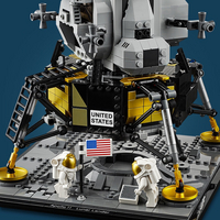 LEGO Creator Expert 10266 NASA Apollo 11 Maanlander-Onderkant