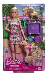 Mattel Speelset Barbie Walk and Wheel Pet