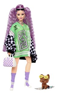 Barbie poupée mannequin Extra - Racecar Jacket-commercieel beeld