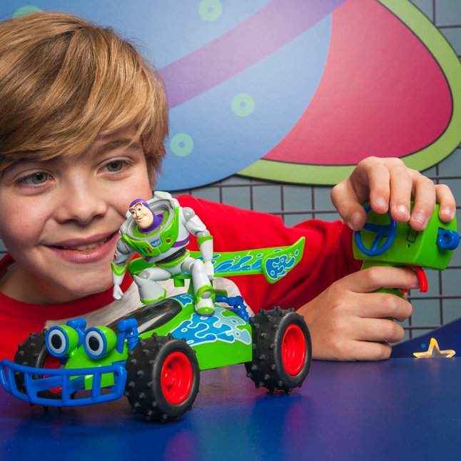 toy story voiture radiocommandée