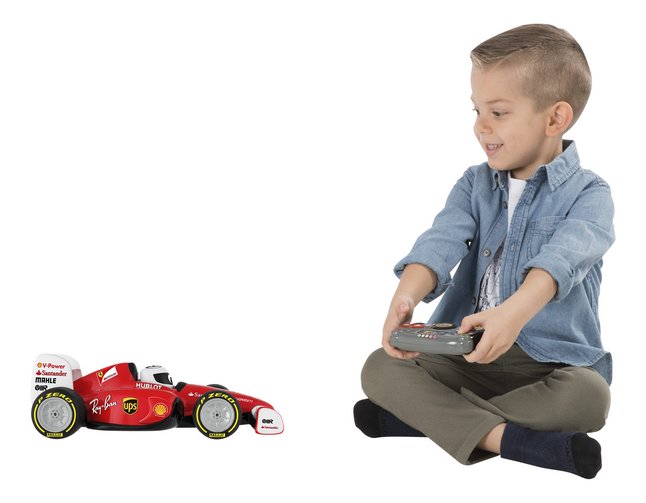 voiture télécommandée 2 ans chicco